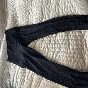 Lululemon pant 25 length